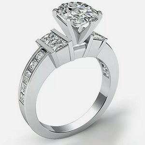 Women Fashion 925 Silver Ring Oval Cut White Sapph